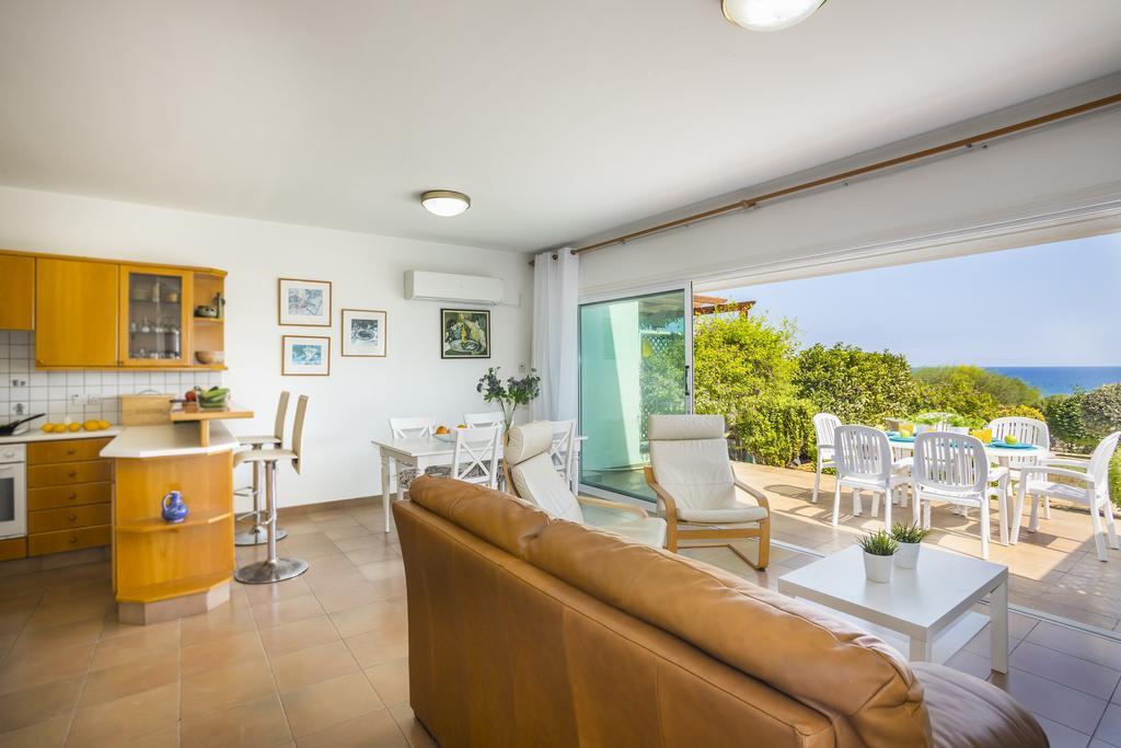 Protaras Beachfront Sirina Lina Suite Паралимни Экстерьер фото