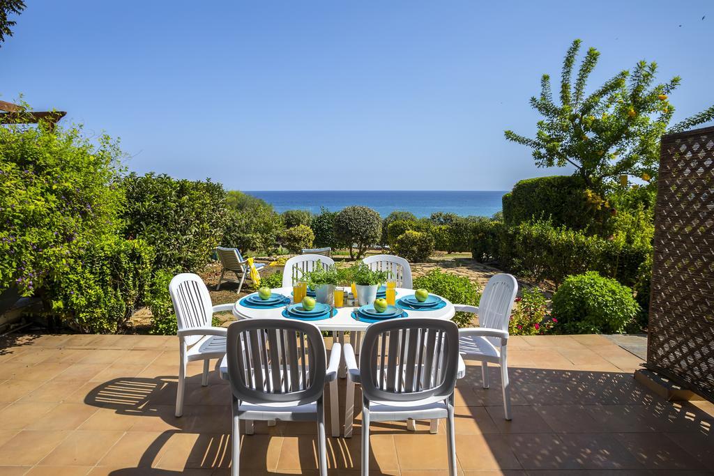 Protaras Beachfront Sirina Lina Suite Паралимни Экстерьер фото